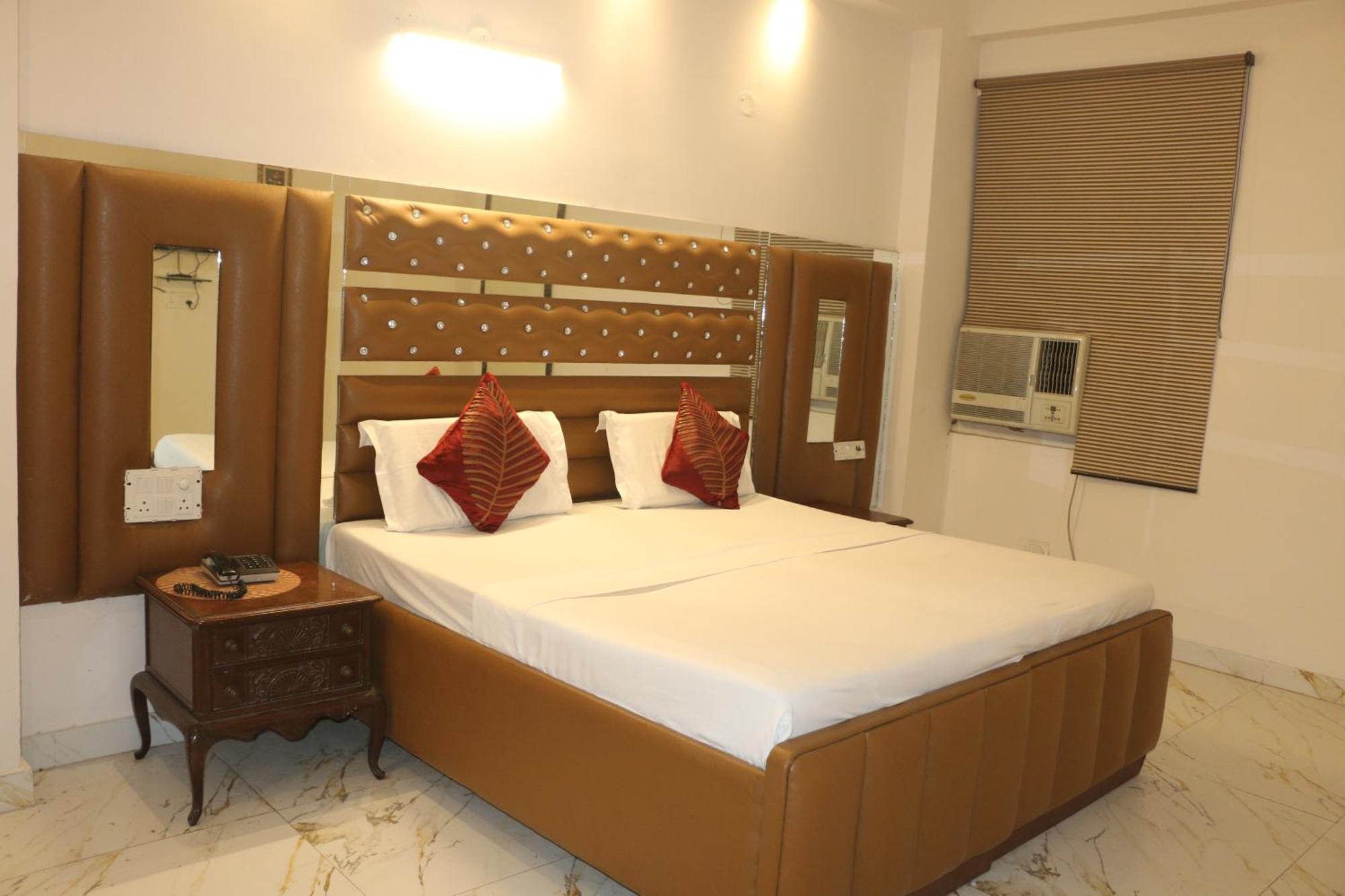 Swisston Palace دلهي المظهر الخارجي الصورة